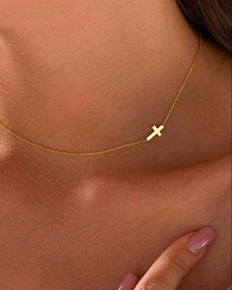 Minimalist side cross necklace